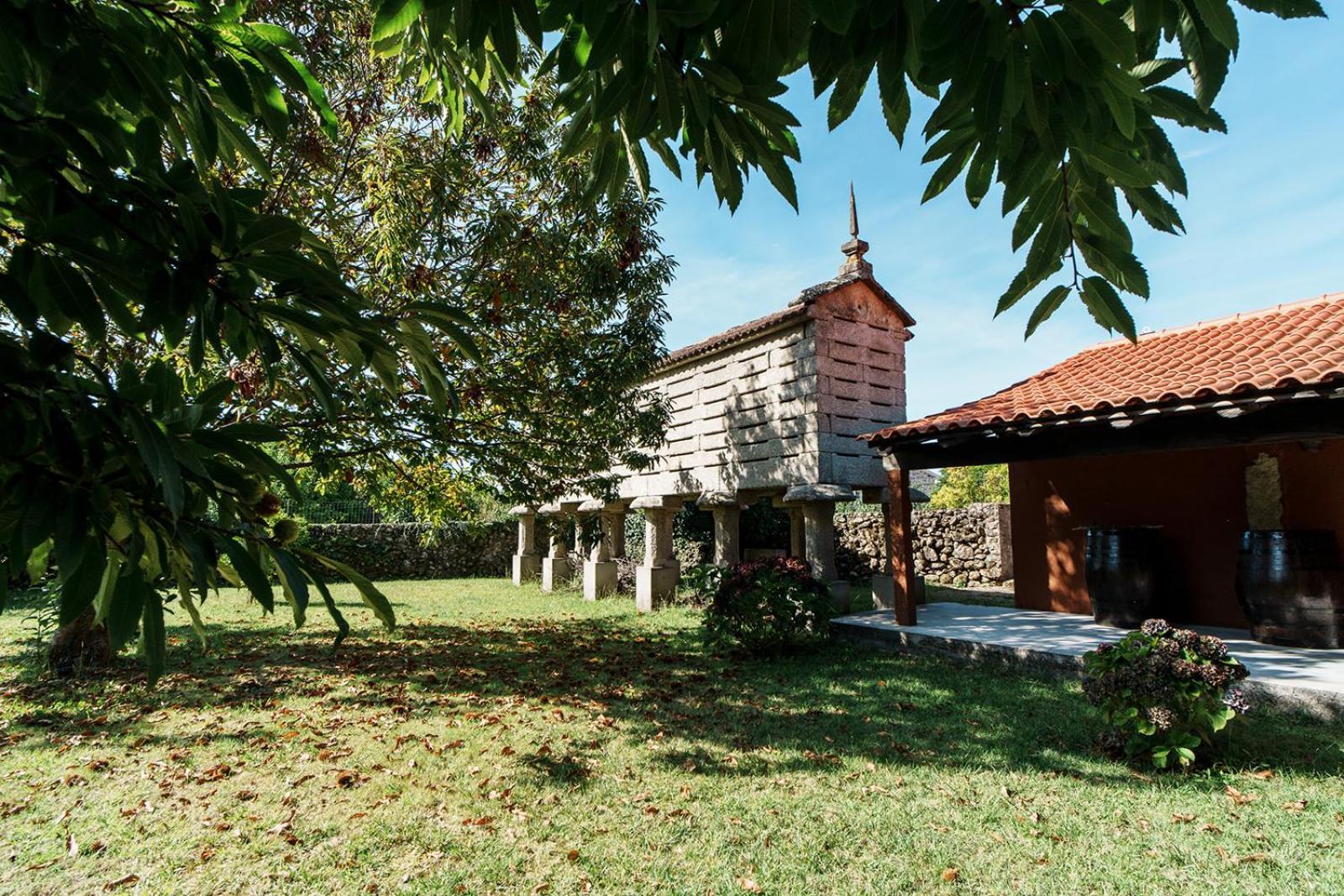 O Fogar Do Carpinteiro Villa การ์โนตา ภายนอก รูปภาพ