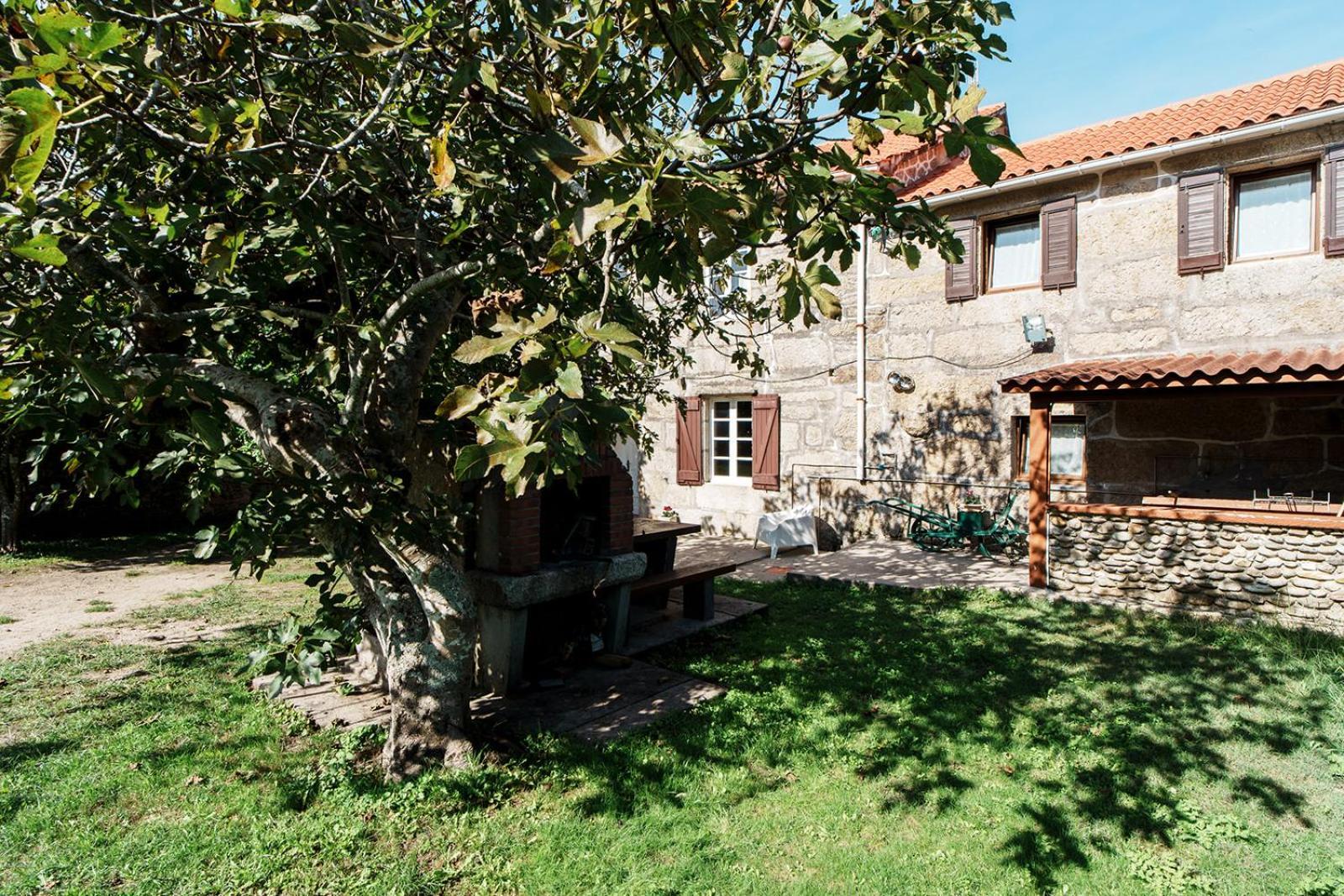 O Fogar Do Carpinteiro Villa การ์โนตา ภายนอก รูปภาพ